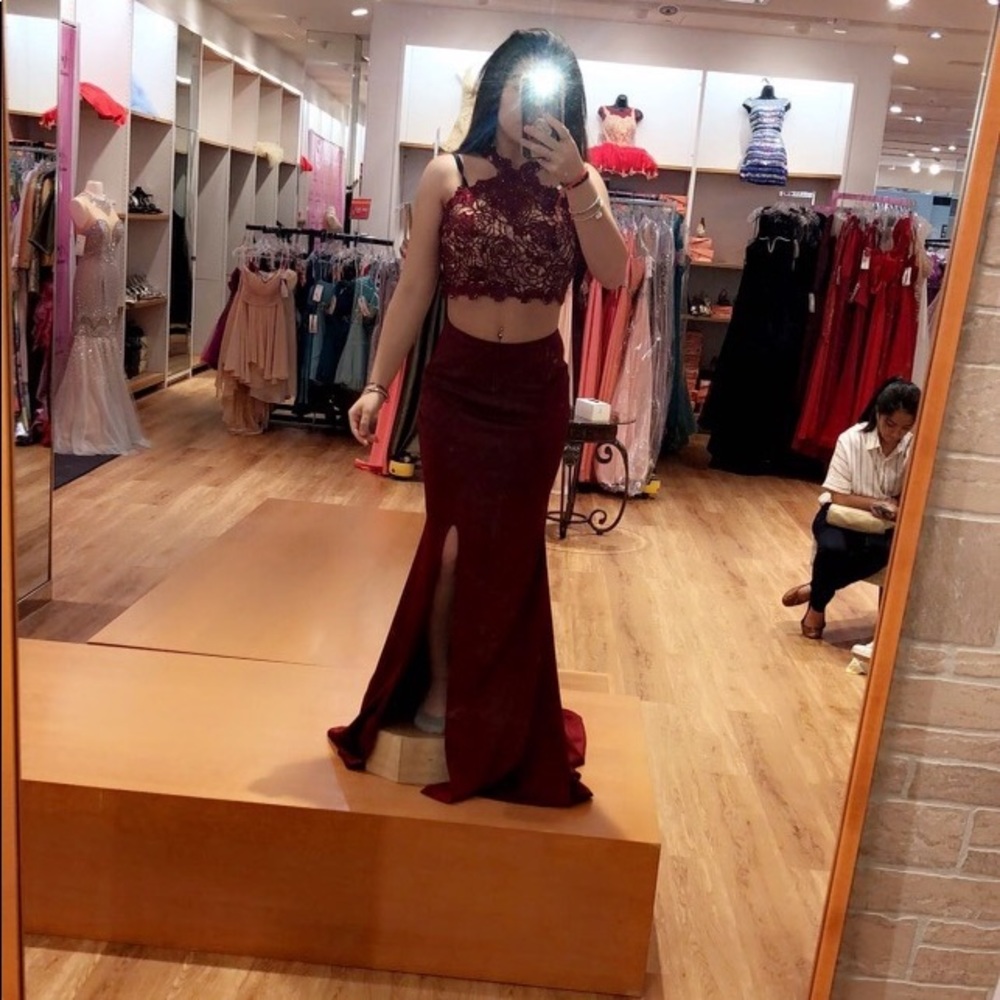 Prom dress - Picture 3 of 3